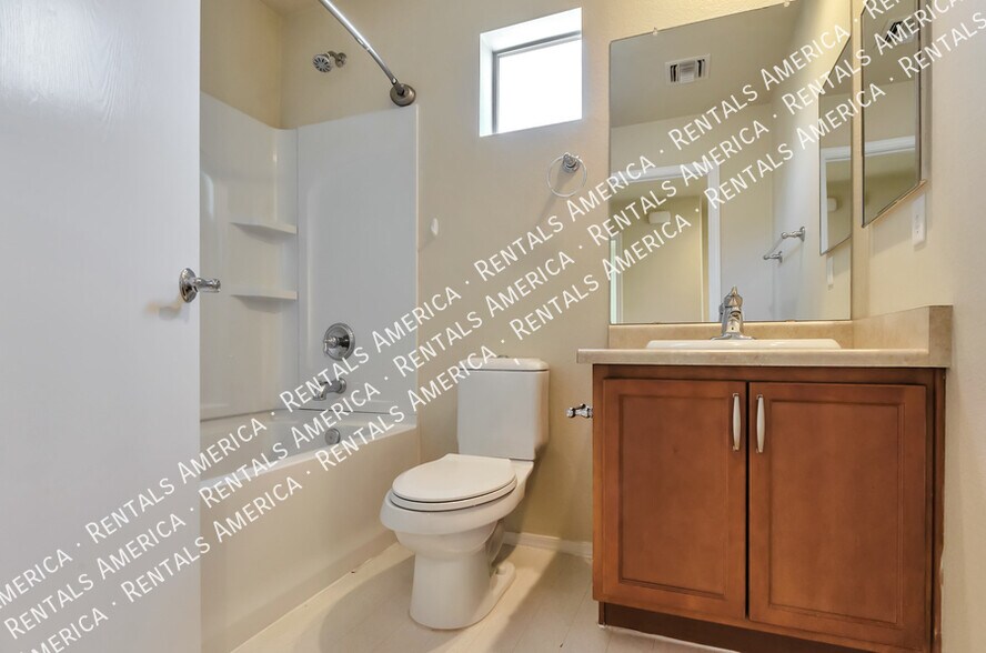 Building Photo - 10645 E Singing Canyon Dr