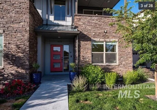 Building Photo - 4212 N Freeride Ln