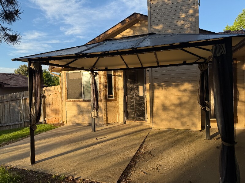 Building Photo - 4860 Kachinas Ave
