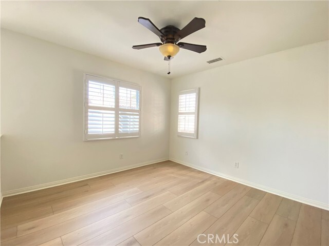 Building Photo - 50 Herringbone