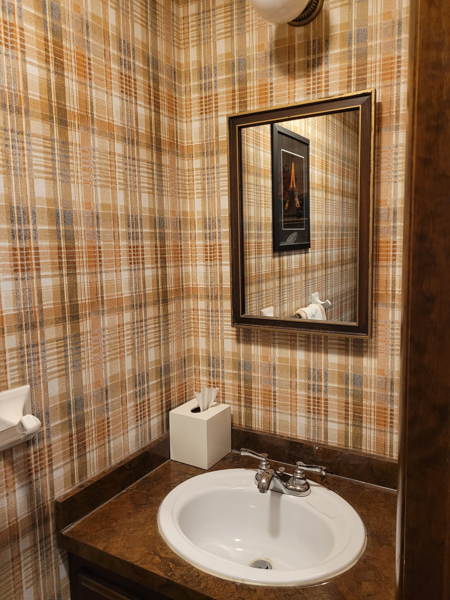 Building Photo - 70 Twilight Ln