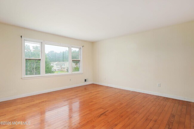 Building Photo - 17 Wisteria Pl