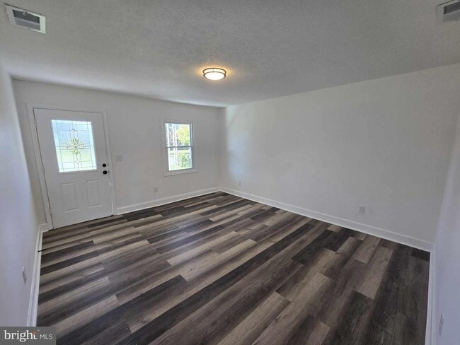 Building Photo - 254 Princeton St