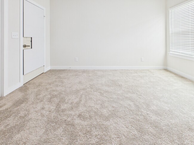 Building Photo - 730 Autumn Sage Dr