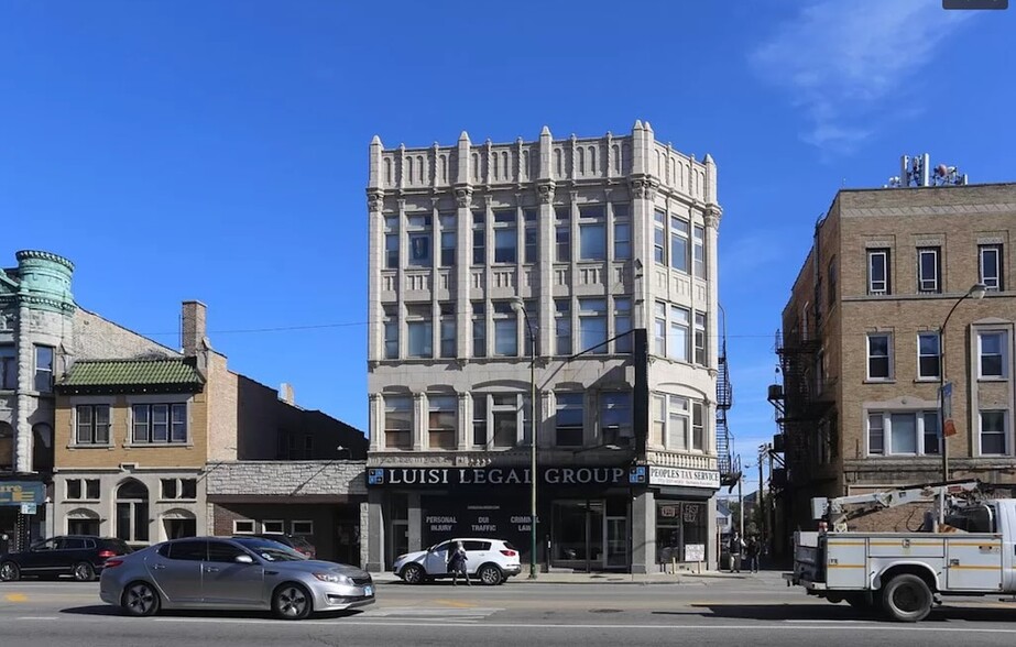 Building Photo - 1231 N Ashland Ave