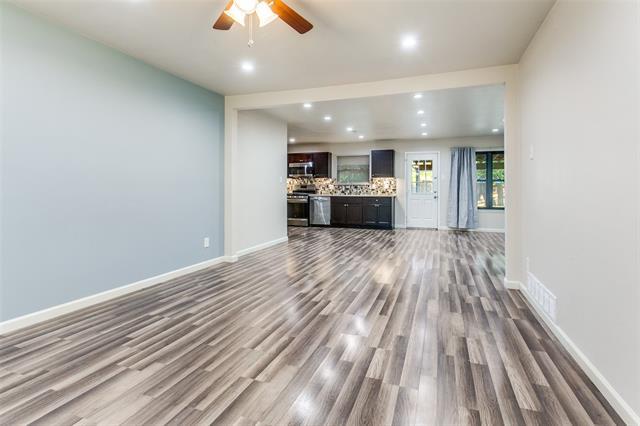 Building Photo - 607 La Salle Dr