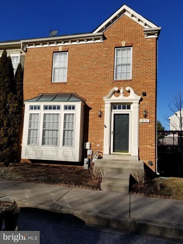 Primary Photo - 2230 Sussex Way