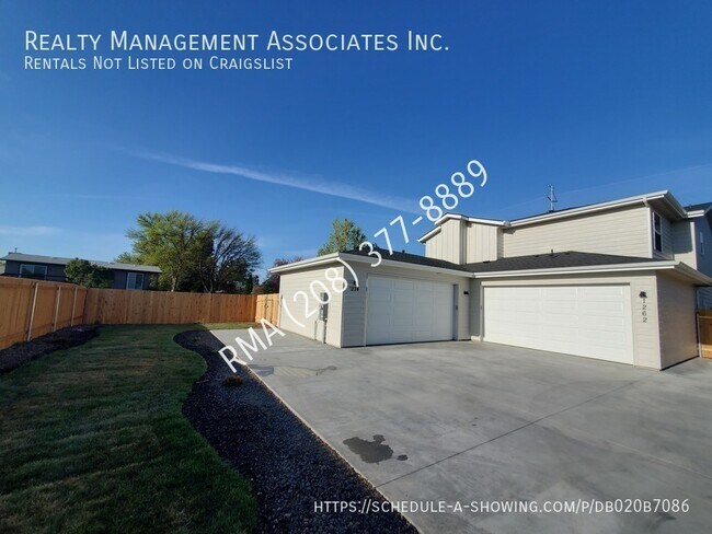 Building Photo - 1274 S Cloverdale Rd