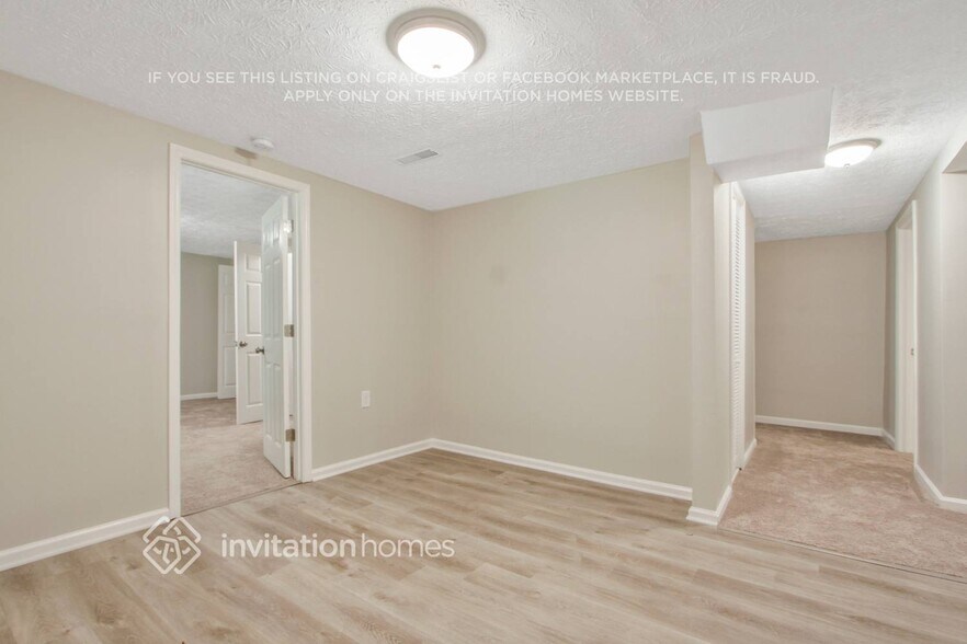 Building Photo - 5806 Bellingrath Way