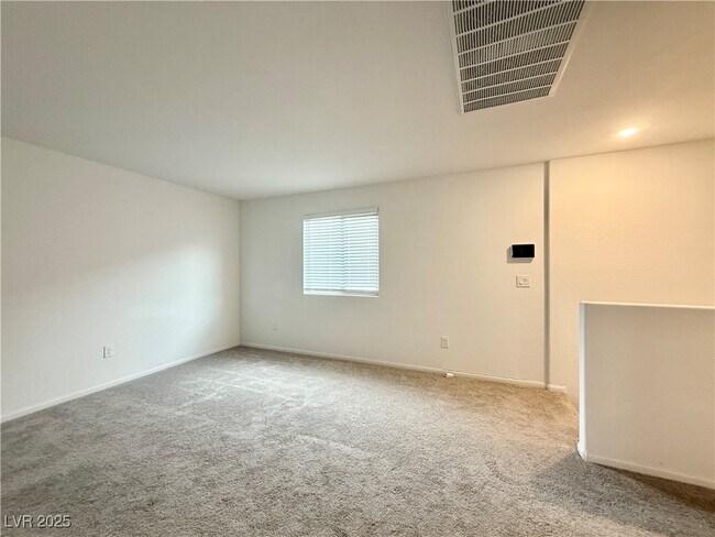 Building Photo - 6999 Guitarra Ct