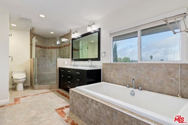 Building Photo - 22482 Calipatria Dr