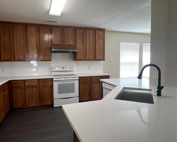 Building Photo - 5712 Calloway Dr