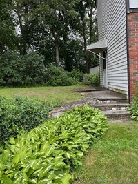 Building Photo - 102 Trojan Dr
