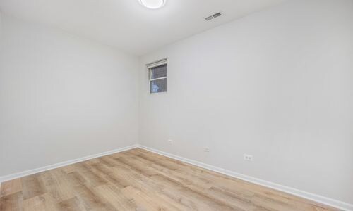 Building Photo - 2033 West Huron-G