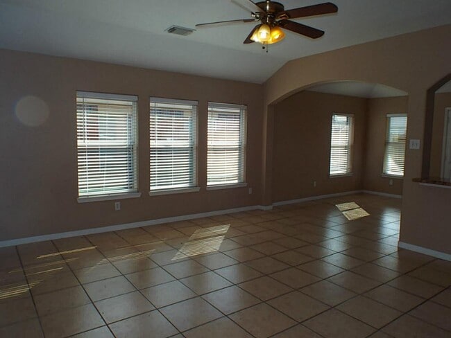 Building Photo - 19815 Owens Trace Ln