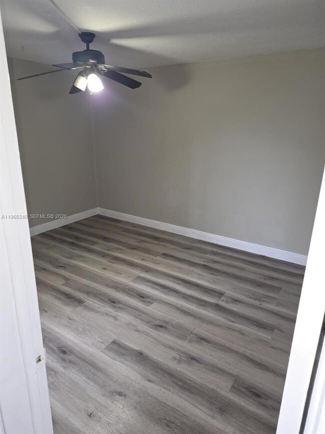 Building Photo - 3399 Foxcroft Rd