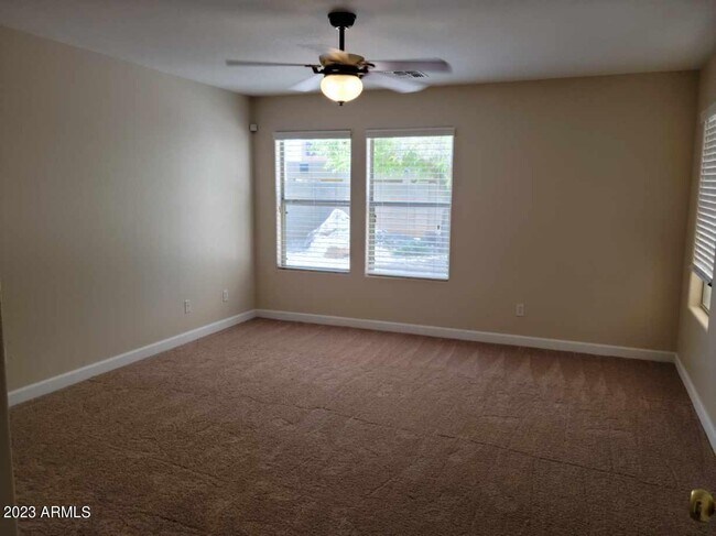 Building Photo - 13555 W Watson Ln