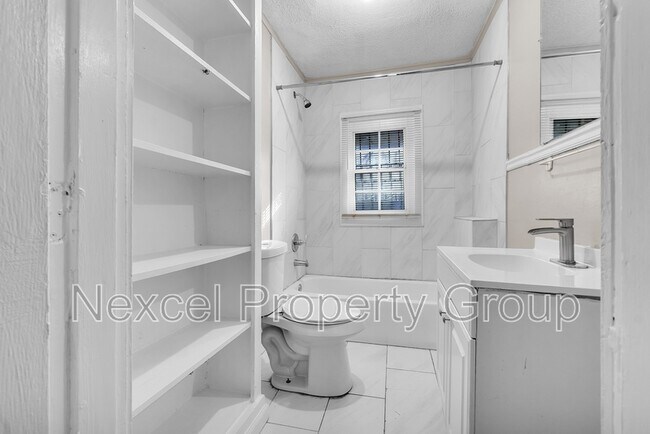 Building Photo - 481 Marianna St