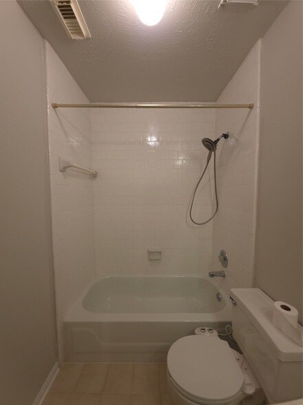 Building Photo - 12830 Careywood Dr