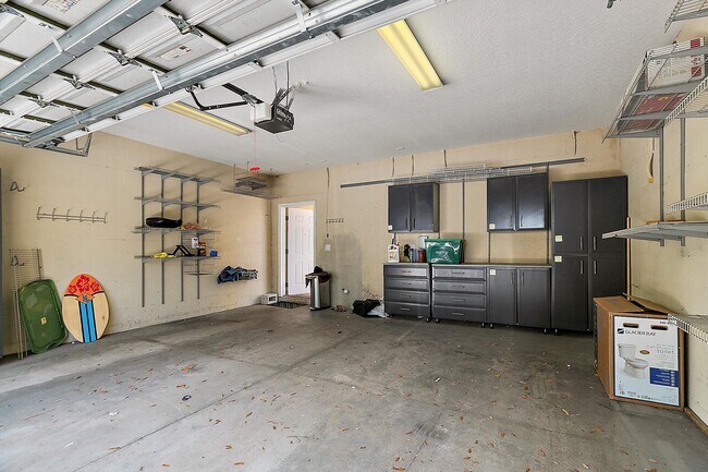 Building Photo - 316 34th Ave N