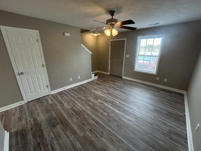 Building Photo - 125 Bon Aire Ave