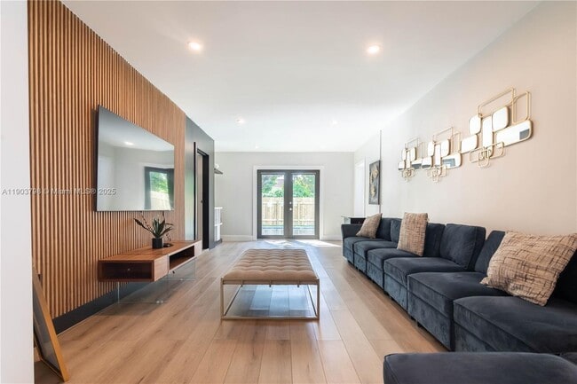 Building Photo - 2360 SW 12th St