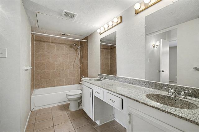 Building Photo - 671 Stonewall Dr