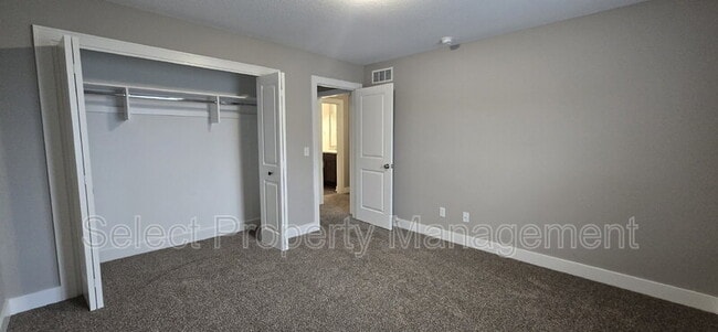Building Photo - 13932 Diavik Pl