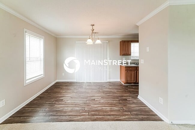 Building Photo - 2 Bedroom Pet-Friendly Home in CARTERSVILLE, GA with Main Street Renewal