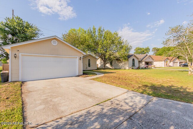Building Photo - 8755 Huntington Woods Cir N
