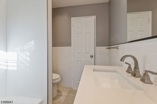 Building Photo - 57 Essex Ave