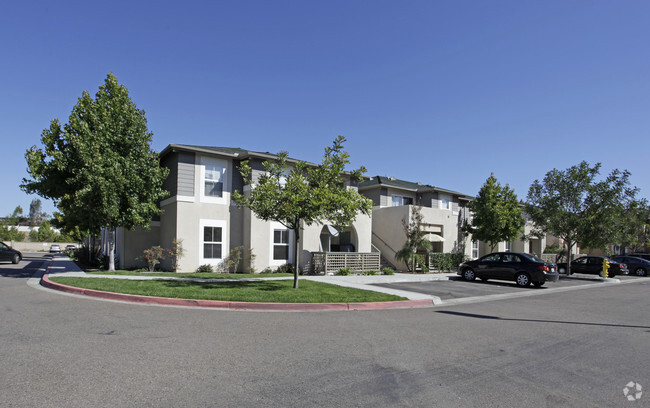 Building Photo - Torrey Del Mar Apartments