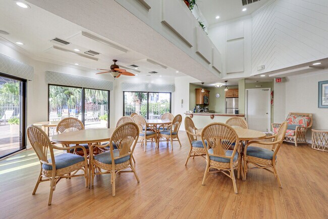 Building Photo - 2955 N Beach Rd