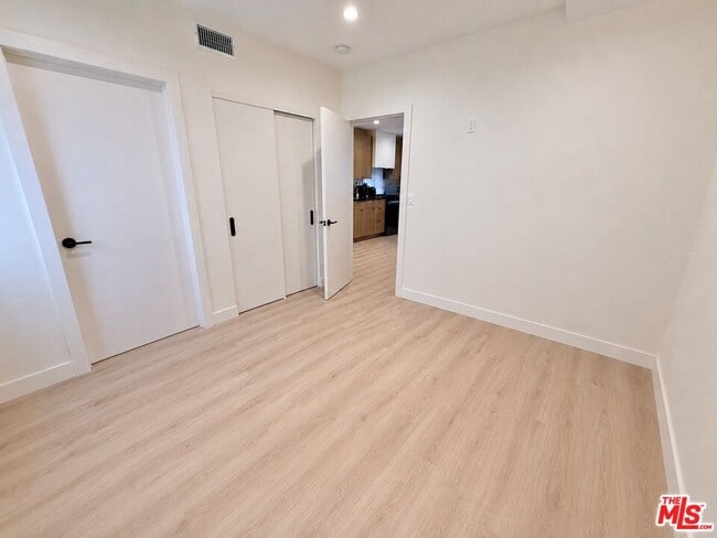 Building Photo - 2707 Benedict St