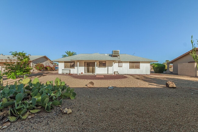 Building Photo - 20014 N Conquistador Dr