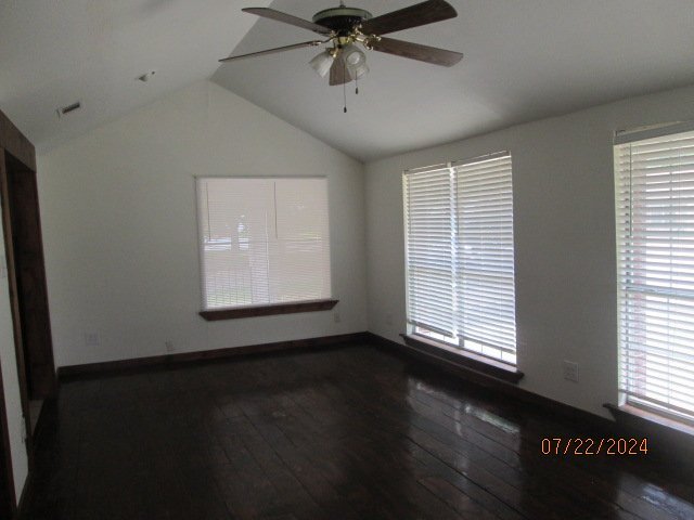 Building Photo - 121 N Hamilton St