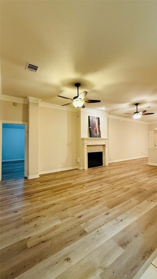 Building Photo - 931 Opal Chase Dr