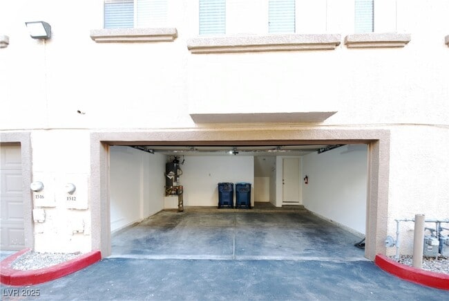 Building Photo - 1512 Faldo St