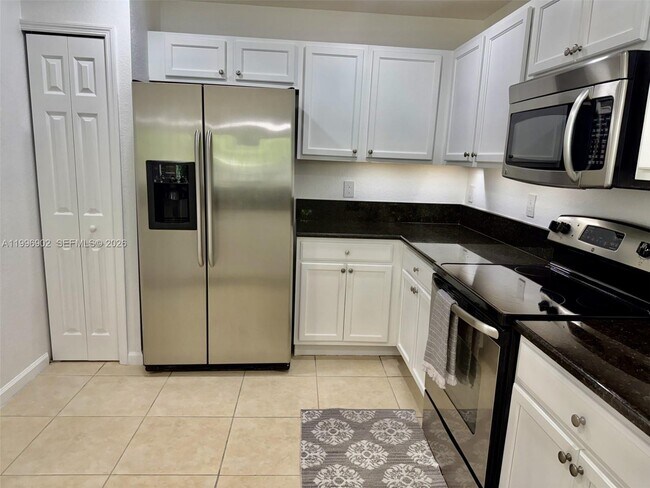 Building Photo - 11503 NW 89th St