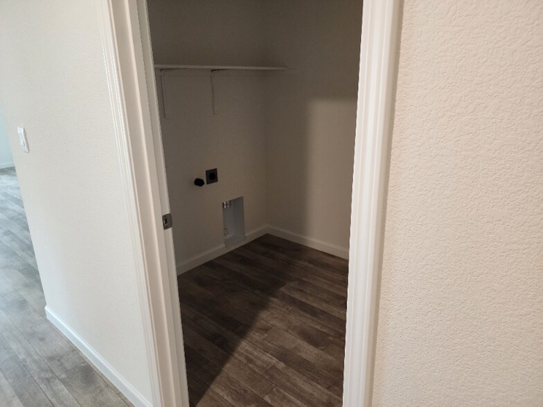 Building Photo - 2208 Blossom Ranch Rd