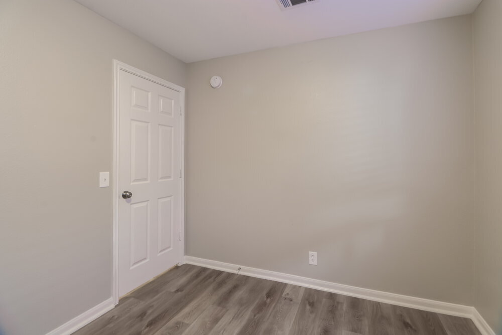 Building Photo - 21203 Grand National Ave