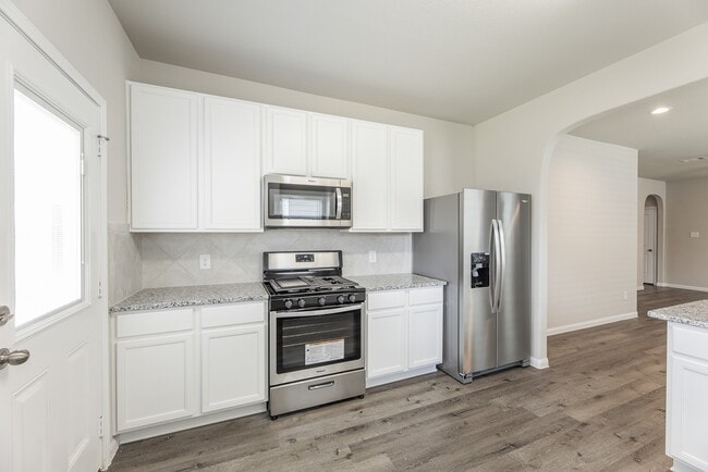 Building Photo - 4906 Yello Ginko Trl