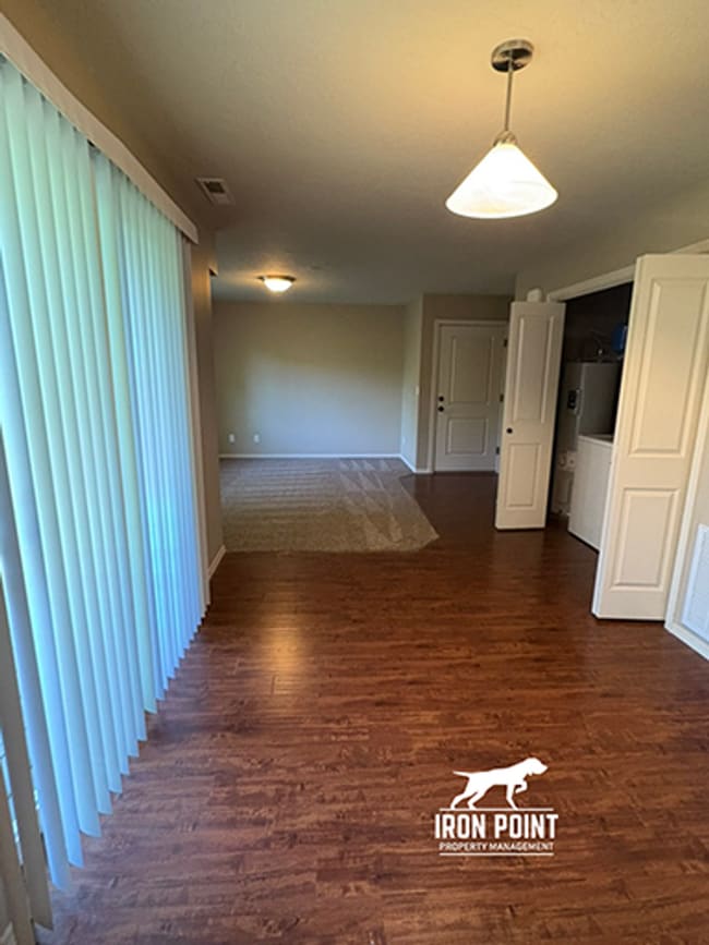 Building Photo - 16560 N Profit Cir