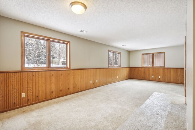 Building Photo - 908 Gramsey Pl