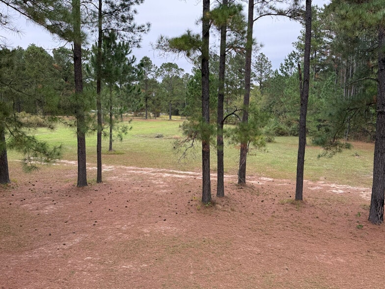 Building Photo - 168 Creekside Manor Rd