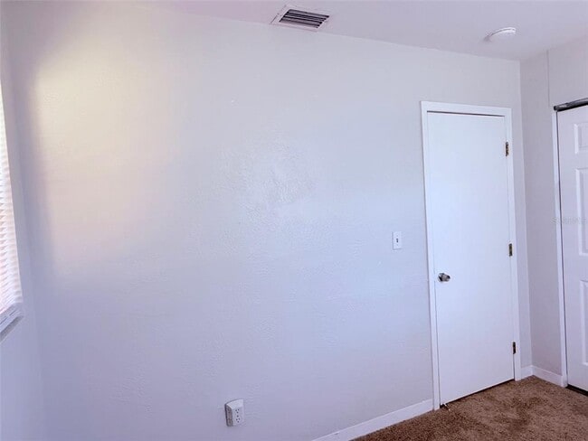 Building Photo - 1544 77th Ave N