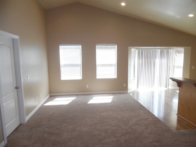 Building Photo - 1449 S 2490 E