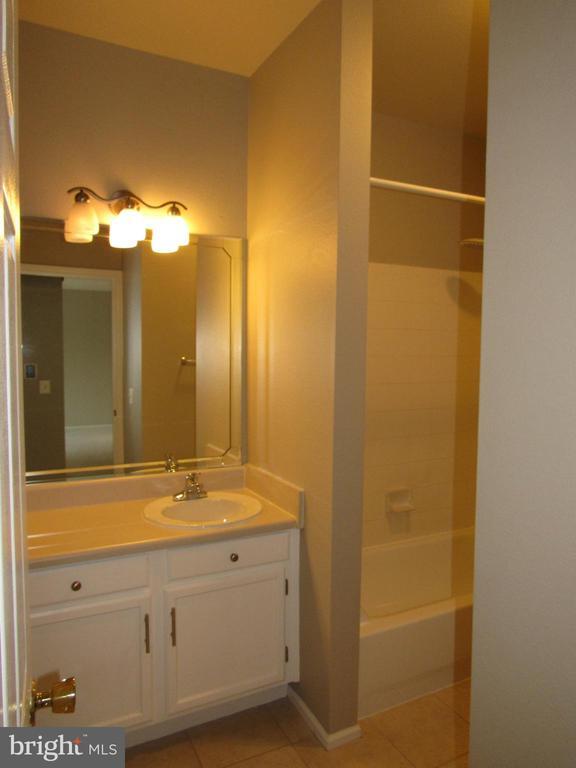 Building Photo - 1570 Spring Gate Dr.