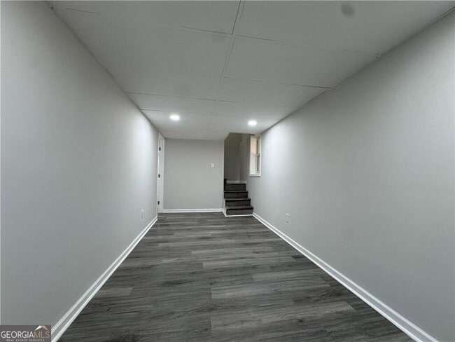 Building Photo - 3489 Creighton Rd SW