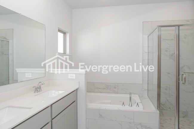 Building Photo - 14665 Mountain Strm Dr